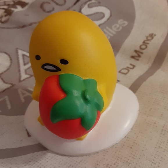 Gudetama Sanrio squishy - Picture 2 of 2